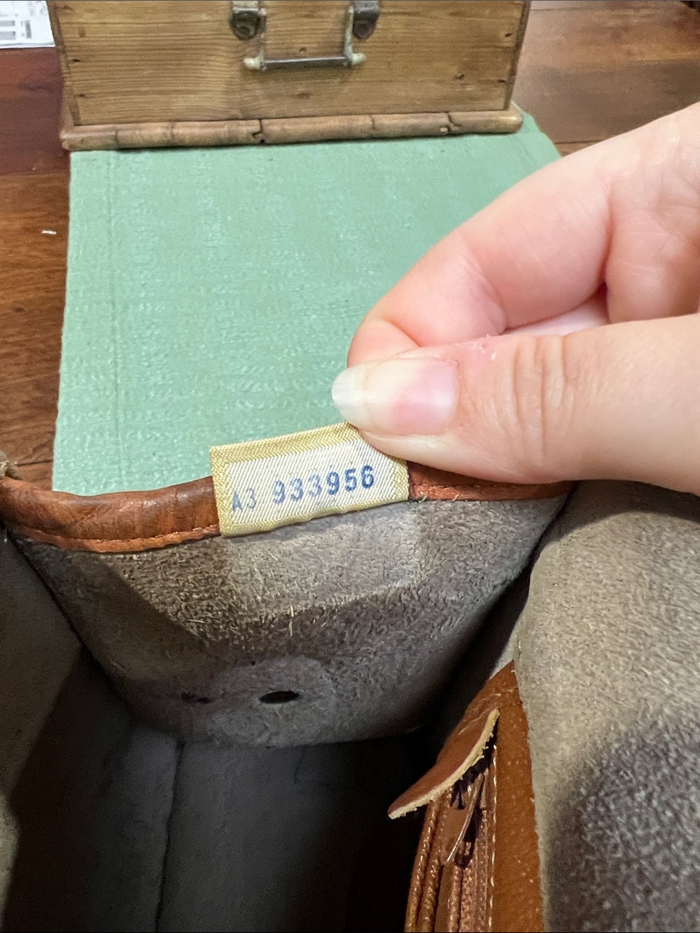 Dooney & Bourke Vintage Essex Pebble Leather Crossbody - Picture 11 of 14